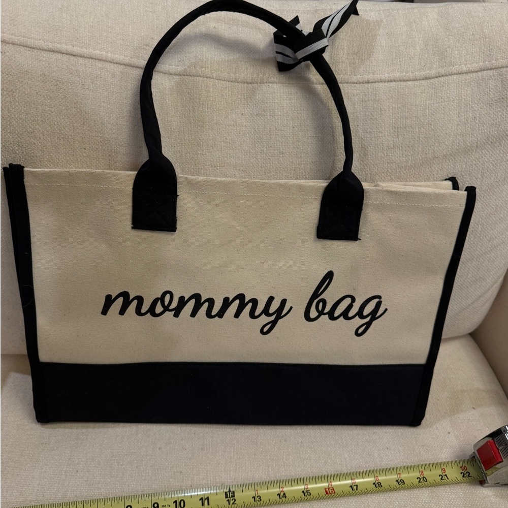Canvas Tote in Cream and Black -